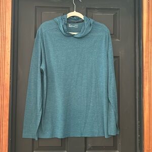 Loose fitting base layer